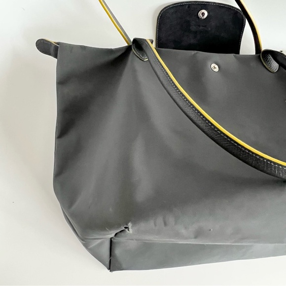 Authentic Longchamp Le Pliage Club Shoulder Shopping Tote – Gray w/ Yellow trim - Picture 11 of 16